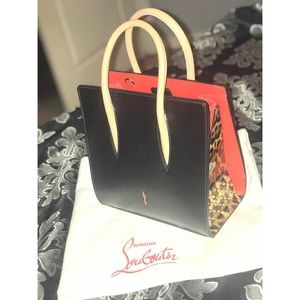 Christian Louboutin SmallPalomaPebbled CalfLeather